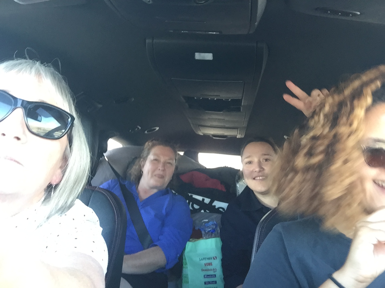 994D9F96-144F-493B-8828-F9B3D79EC5EB